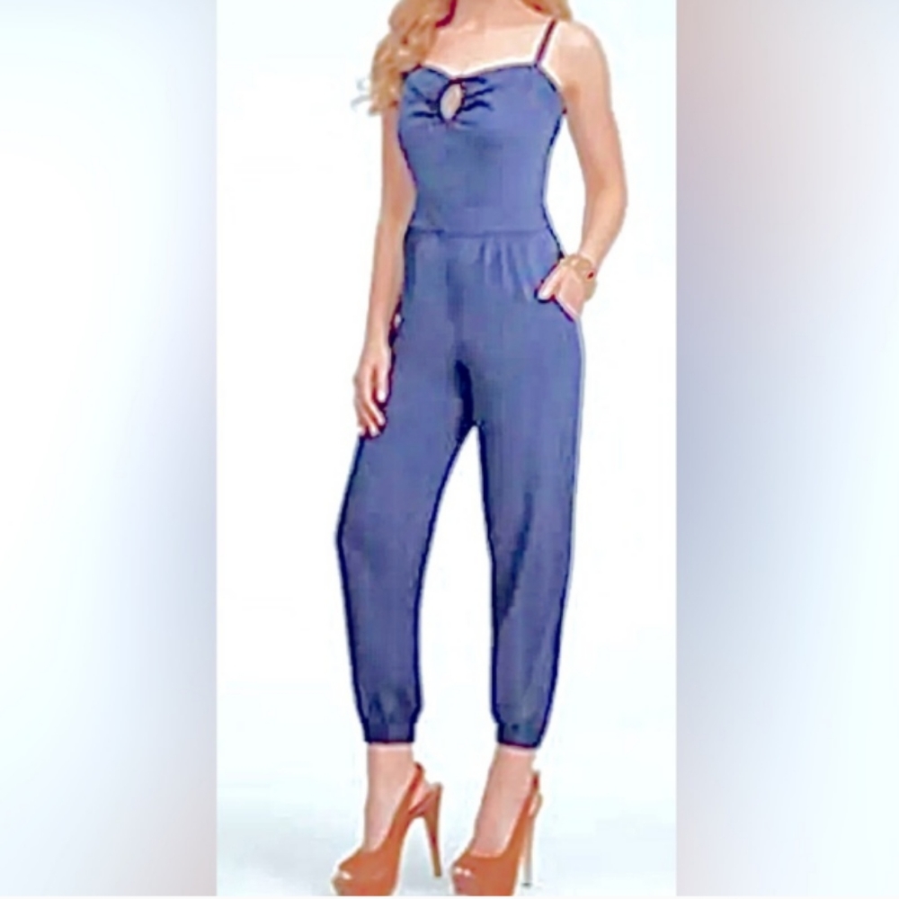 Pocketed Chambray Sleeveless Jumpsuit main image 1